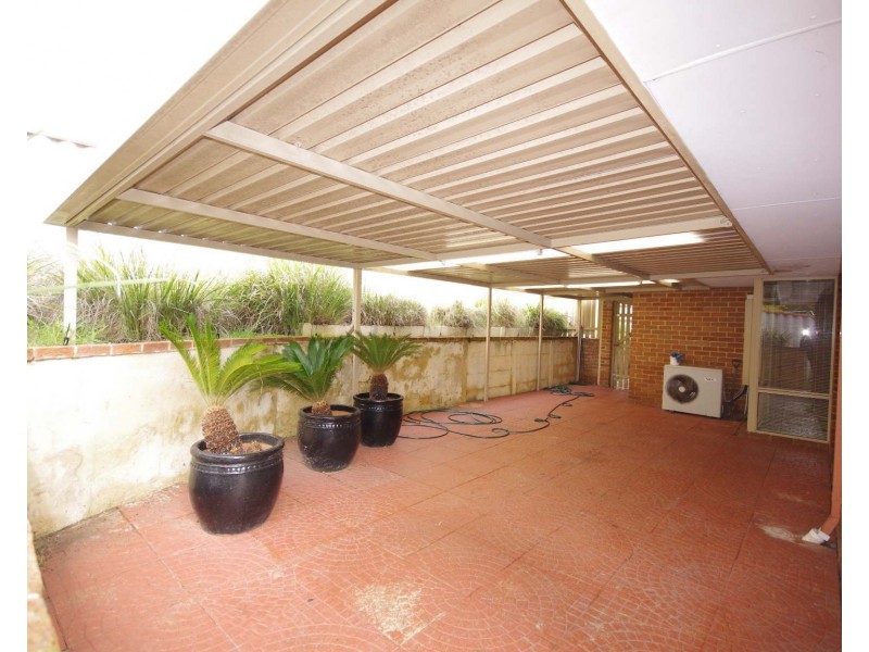 1 Selloa Place, Mirrabooka WA 6061
