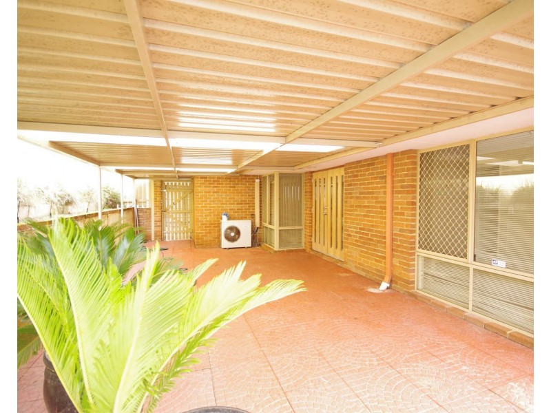 1 Selloa Place, Mirrabooka WA 6061