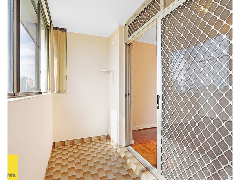 30/26 Golf View Street, Yokine WA 6060