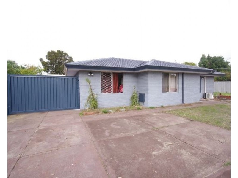 65 Curtis Way, Girrawheen WA 6064