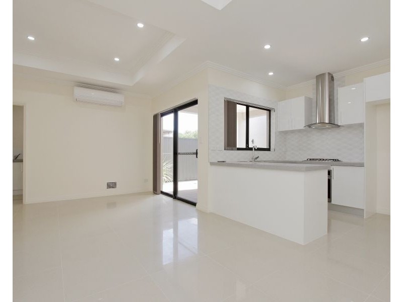 39B Selhurst Way, Balga WA 6061