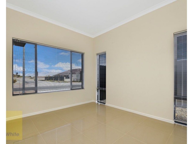 58 Castella Drive, Caversham WA 6055