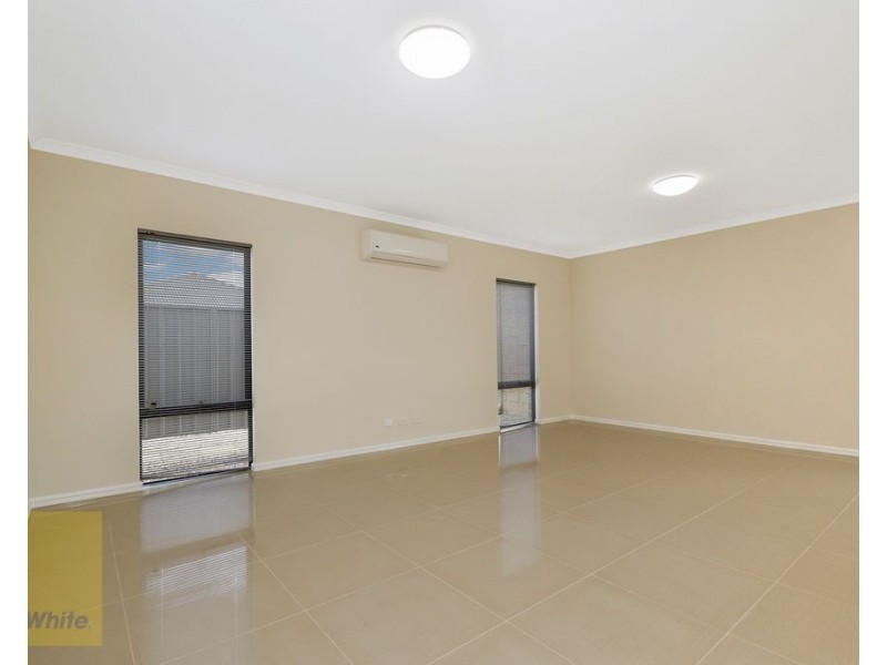 58 Castella Drive, Caversham WA 6055