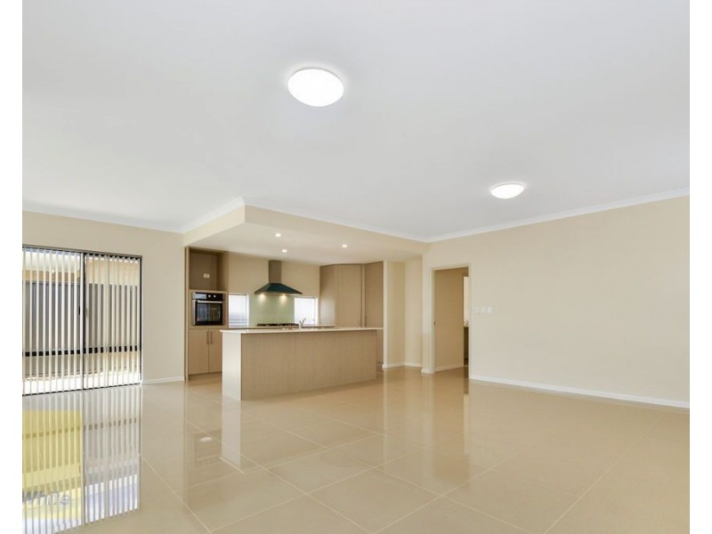 58 Castella Drive, Caversham WA 6055