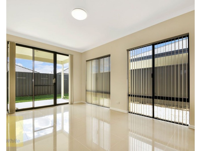 58 Castella Drive, Caversham WA 6055