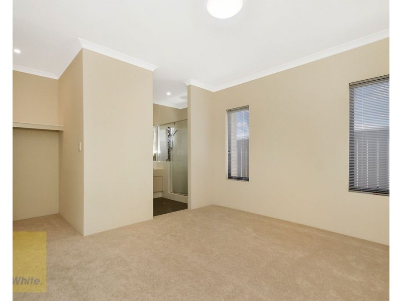 58 Castella Drive, Caversham WA 6055