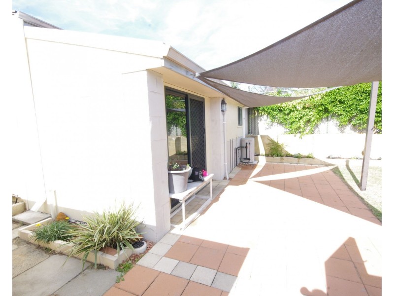 6 Bailey Place, Beechboro WA 6063