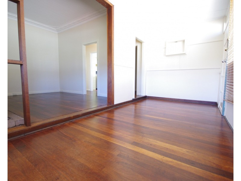 32 Shaftesbury Avenue, Bayswater WA 6053