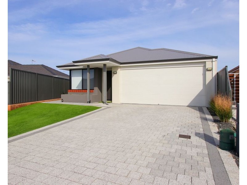 3 Langdon Loop, Caversham WA 6055