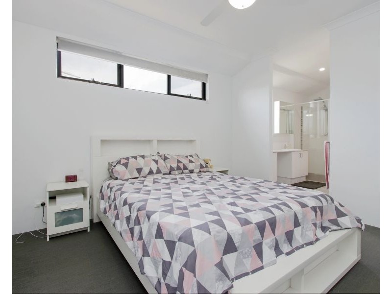 3 Langdon Loop, Caversham WA 6055