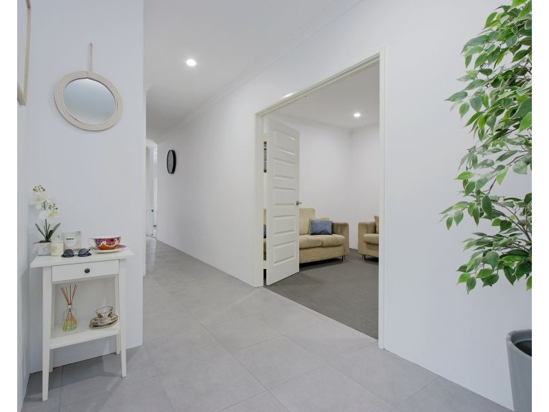 3 Langdon Loop, Caversham WA 6055