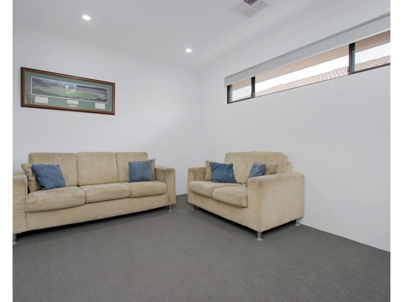 3 Langdon Loop, Caversham WA 6055