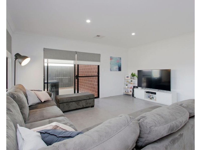 3 Langdon Loop, Caversham WA 6055