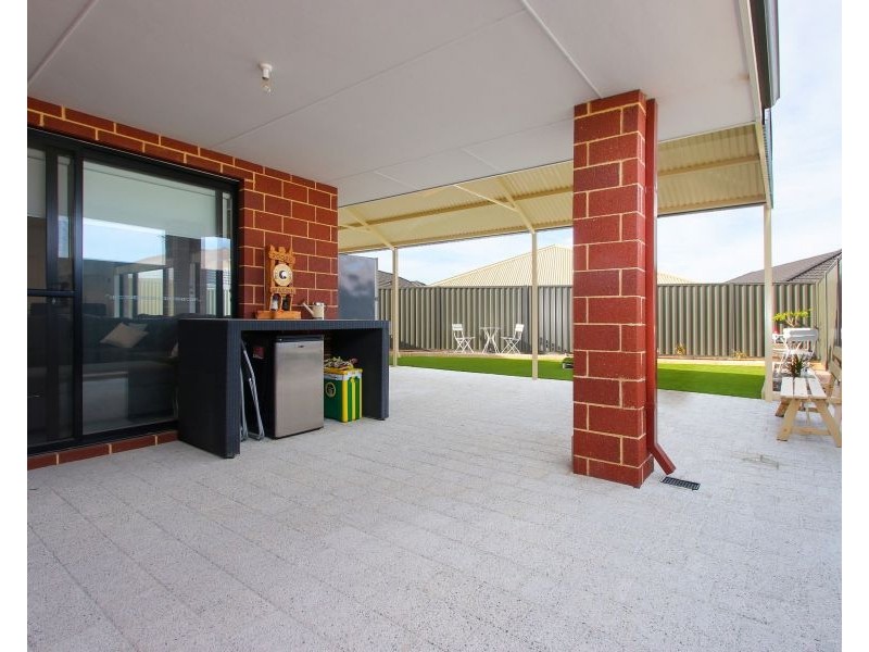 3 Langdon Loop, Caversham WA 6055