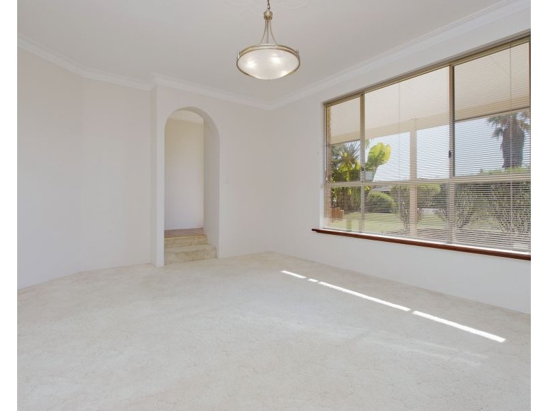 12 Camm Place, Beechboro WA 6063