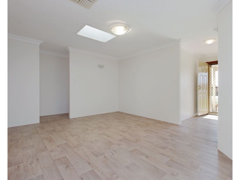 12 Camm Place, Beechboro WA 6063