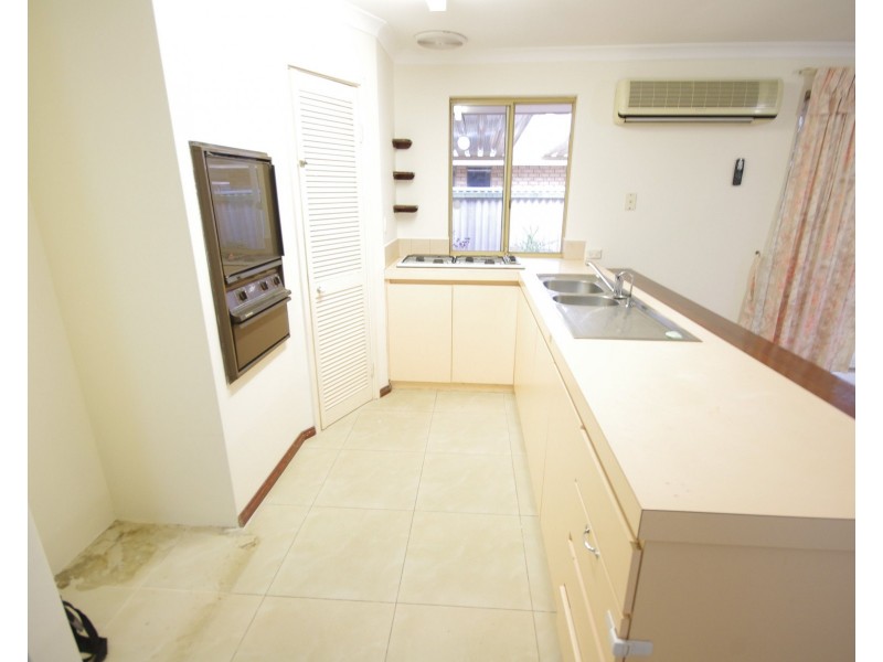 3 Hess Court, Marangaroo WA 6064