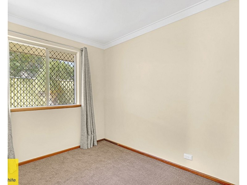 52 Curtis Way, Girrawheen WA 6064