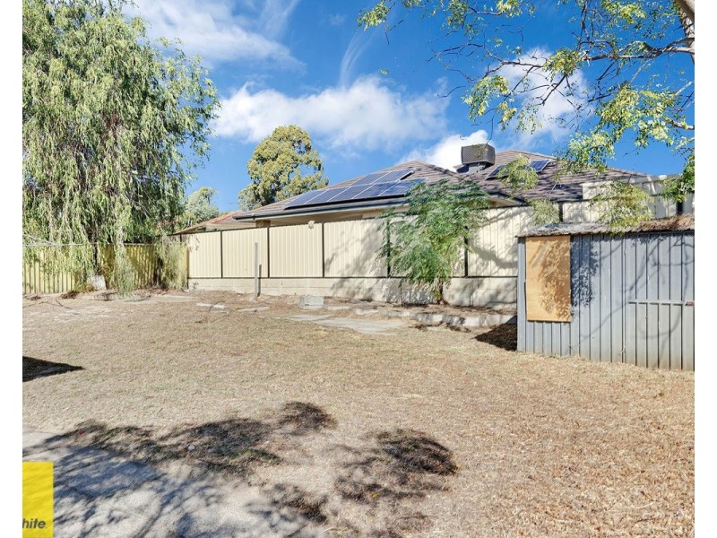 52 Curtis Way, Girrawheen WA 6064