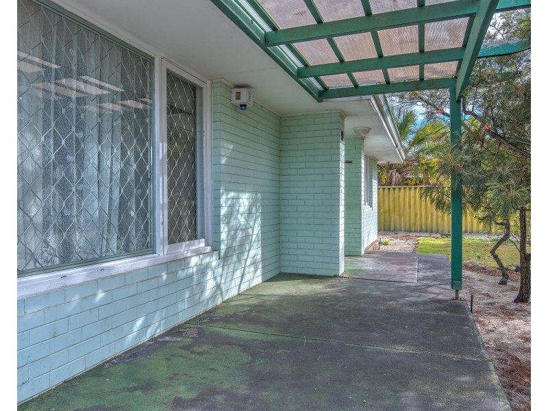 17 Pannell Way, Girrawheen WA 6064