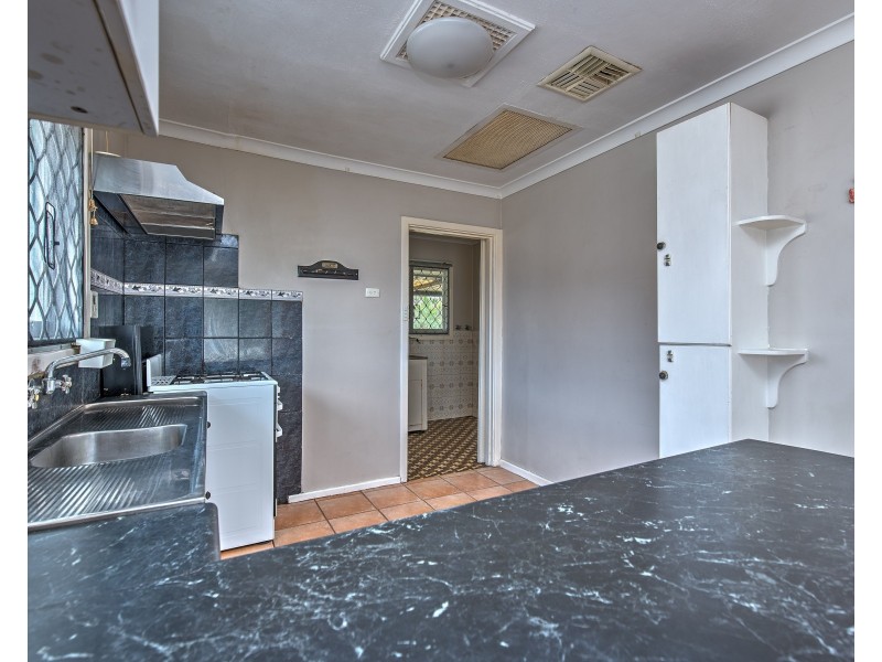 17 Pannell Way, Girrawheen WA 6064