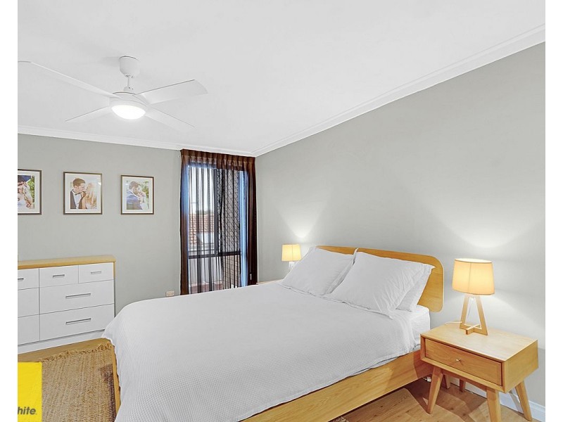 26 Whitworth Avenue, Girrawheen WA 6064