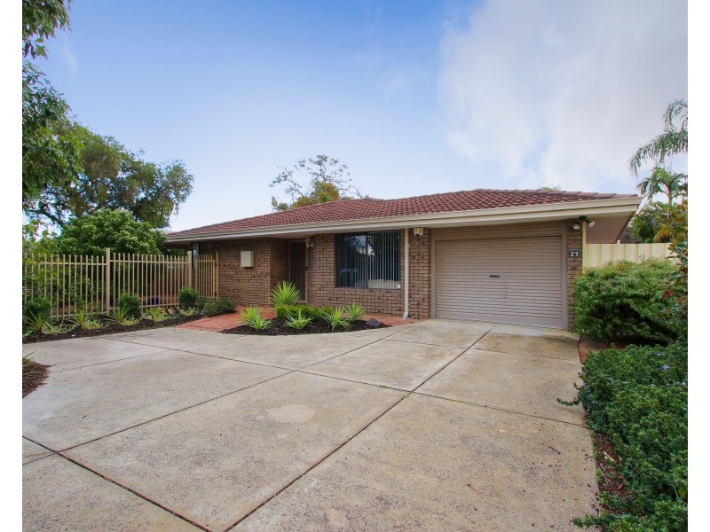 21 Rosemead Avenue, Beechboro WA 6063