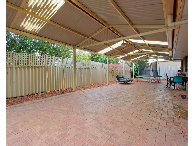 21 Rosemead Avenue, Beechboro WA 6063