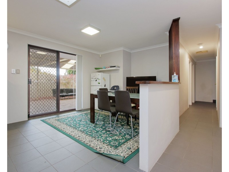 21 Rosemead Avenue, Beechboro WA 6063