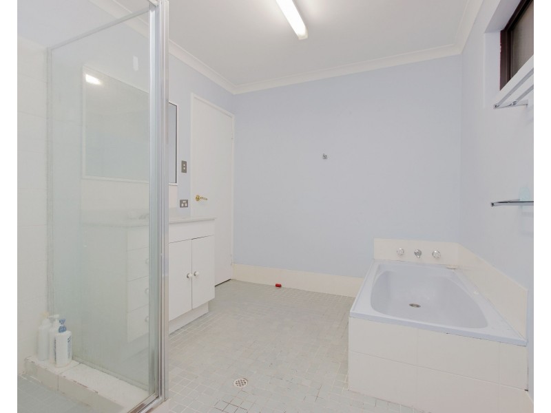 21 Rosemead Avenue, Beechboro WA 6063