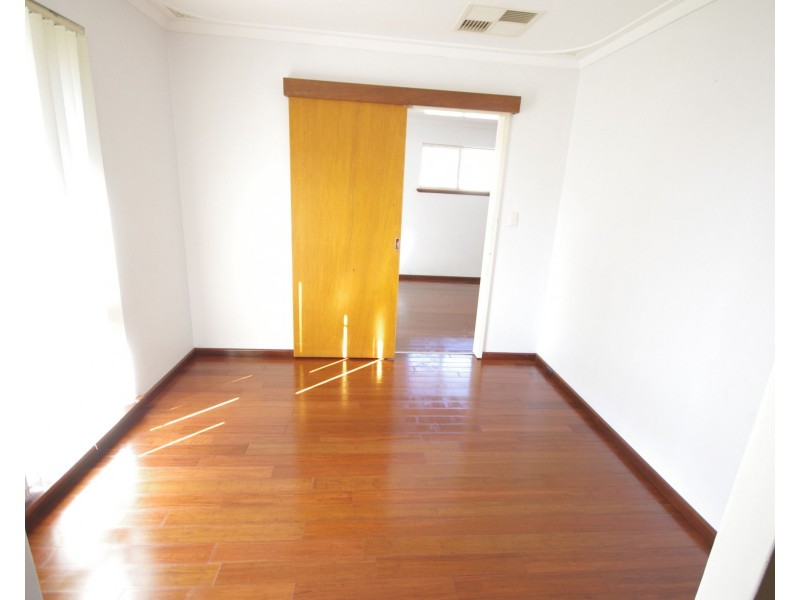 62 Dutton Crescent, Hamersley WA 6022