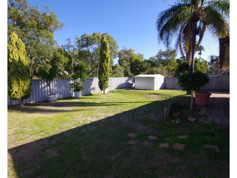 62 Dutton Crescent, Hamersley WA 6022