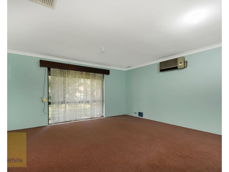 7 Bacon Place, Beechboro WA 6063