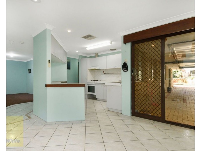 7 Bacon Place, Beechboro WA 6063