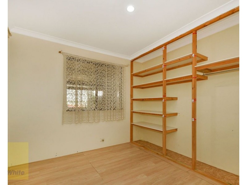 7 Bacon Place, Beechboro WA 6063