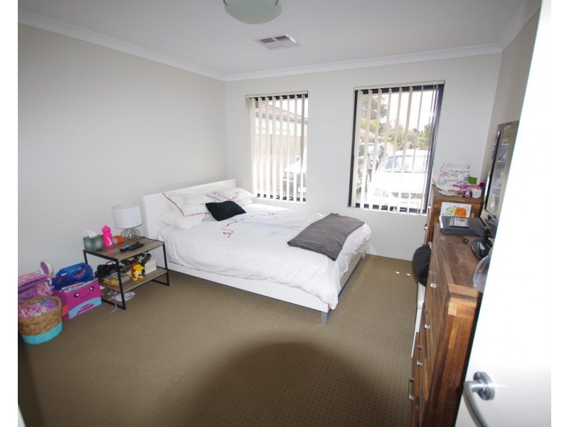 14B Morgan Road, Redcliffe WA 6104