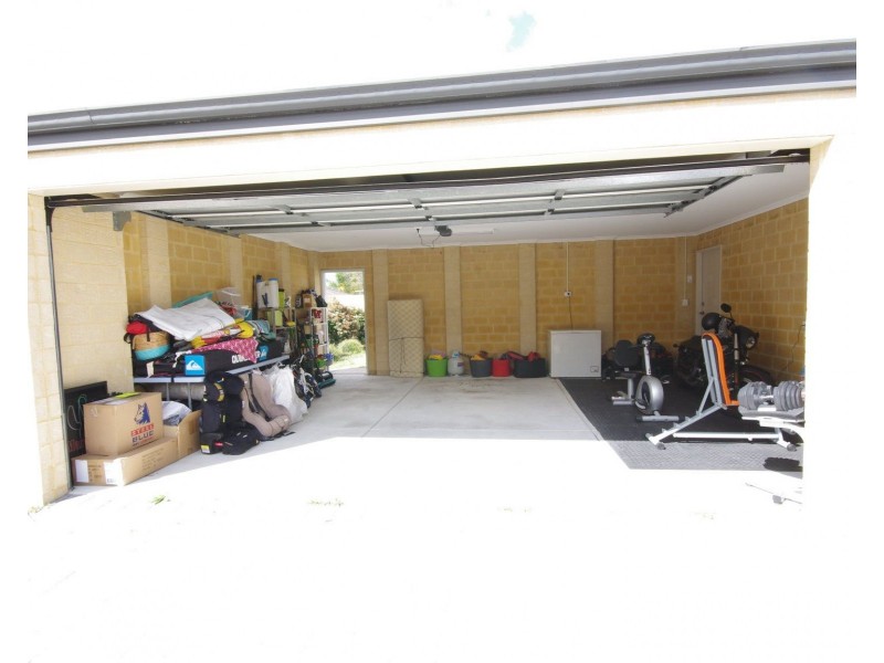 14B Morgan Road, Redcliffe WA 6104