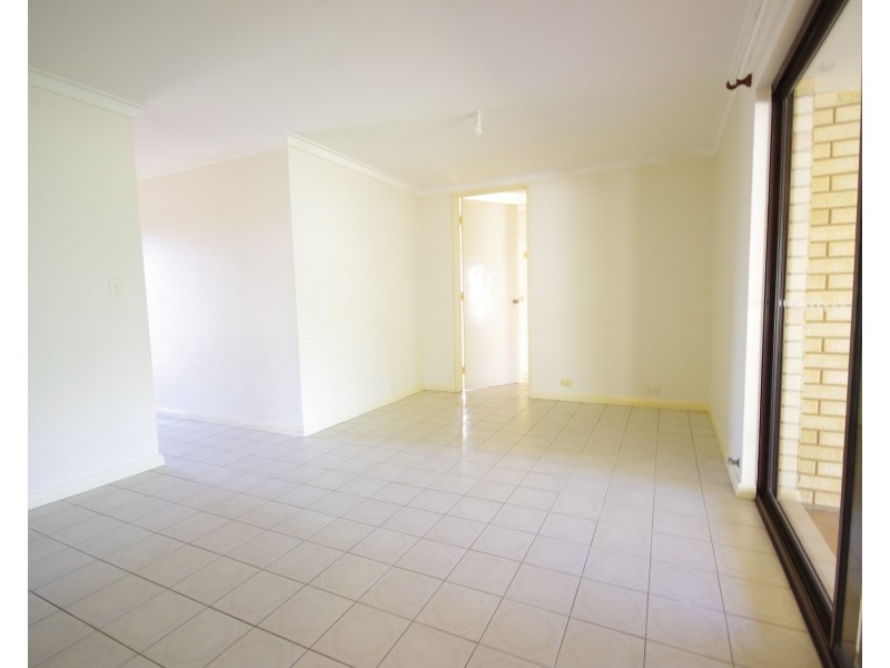 22 Columbia Way, Beechboro WA 6063