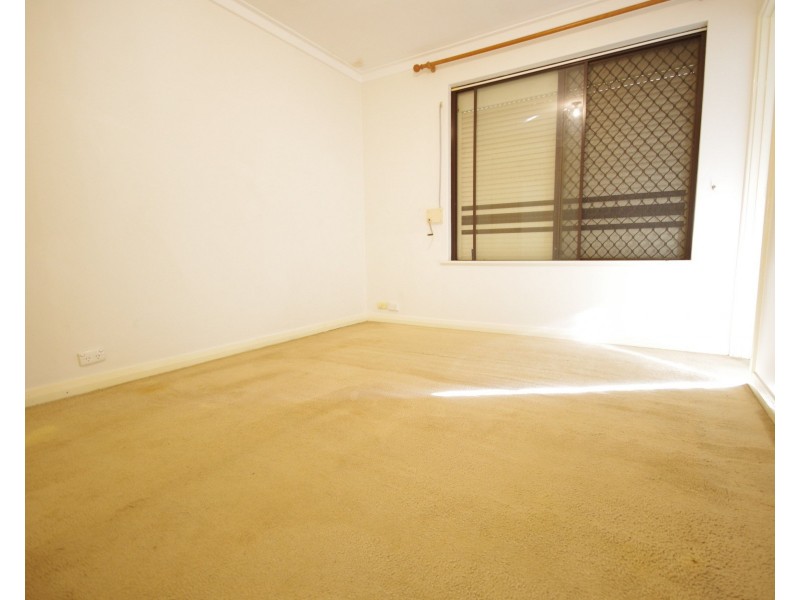 22 Columbia Way, Beechboro WA 6063