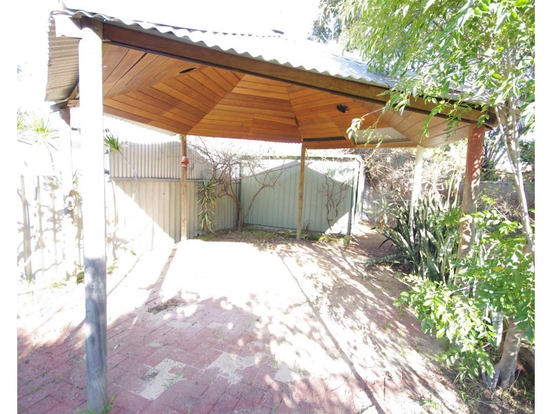 22 Columbia Way, Beechboro WA 6063