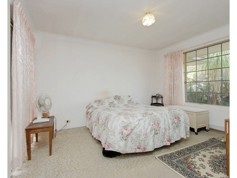 6 Jana Court, Beechboro WA 6063