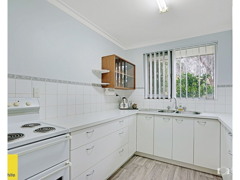 12 Buntine Way, Girrawheen WA 6064