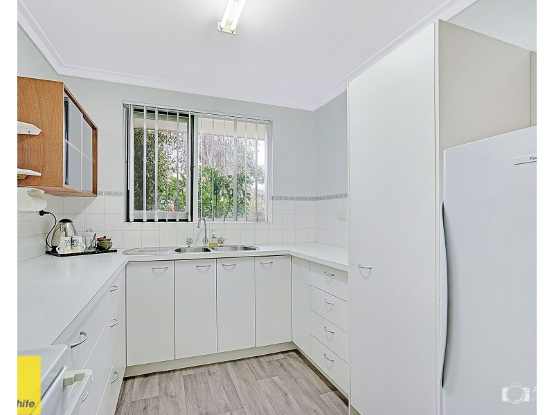 12 Buntine Way, Girrawheen WA 6064