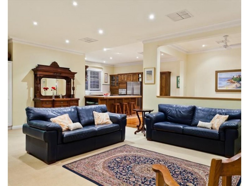 34 Tain Street, Applecross WA 6153