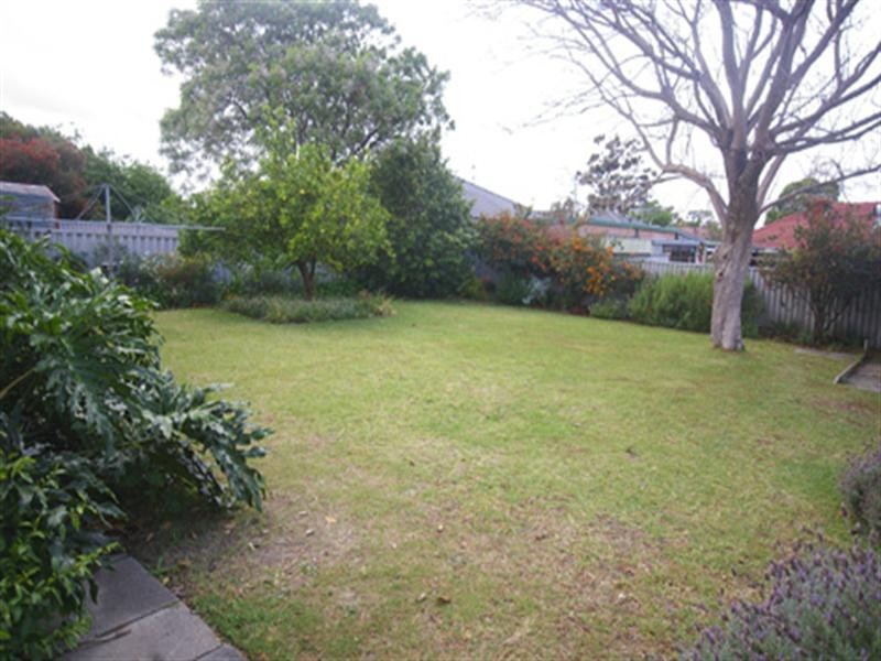 22 Tuckfield Way, Nollamara WA 6061