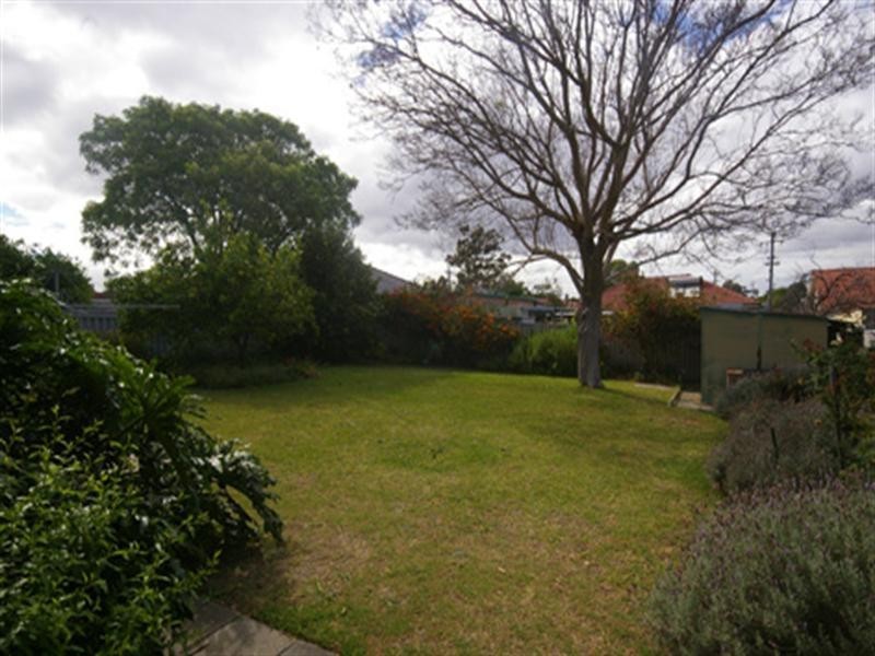 22 Tuckfield Way, Nollamara WA 6061