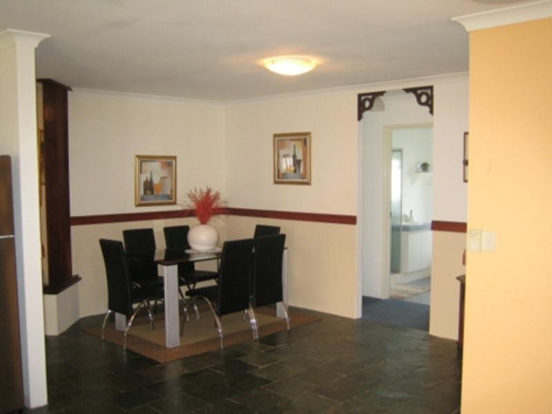 9 Bougainvillea Court, Marangaroo WA 6064