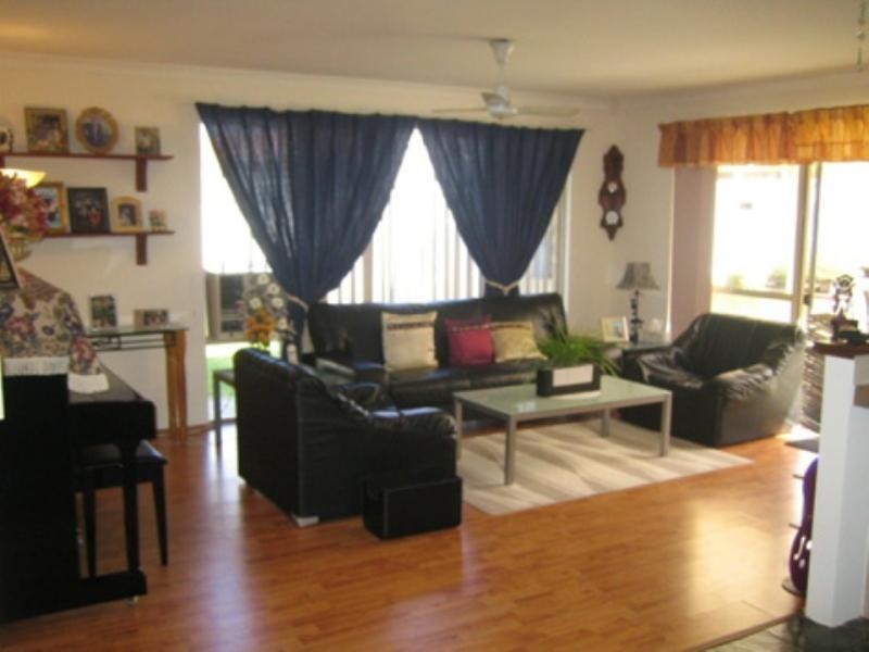 9 Bougainvillea Court, Marangaroo WA 6064