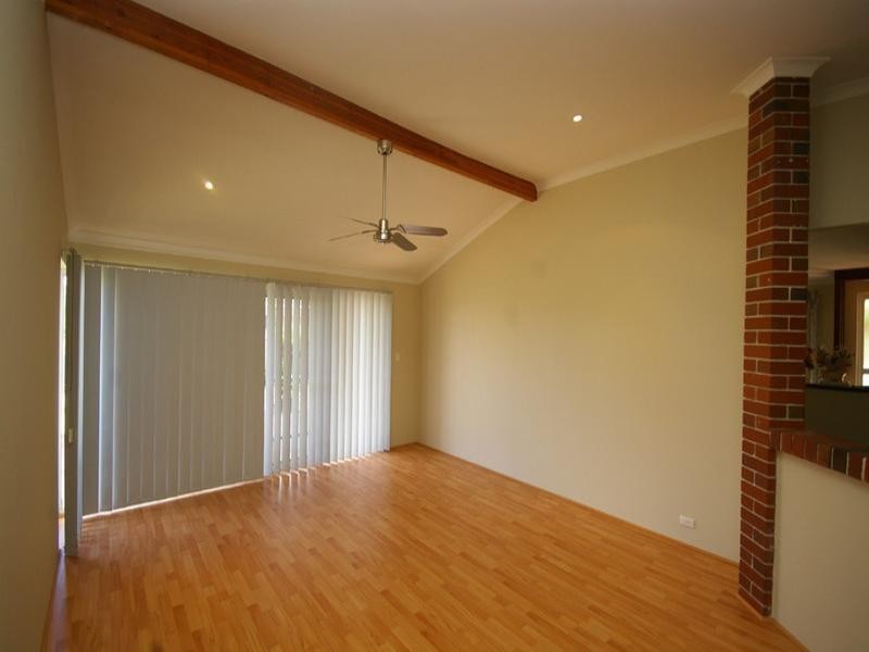14 Island Retreat, Ballajura WA 6066