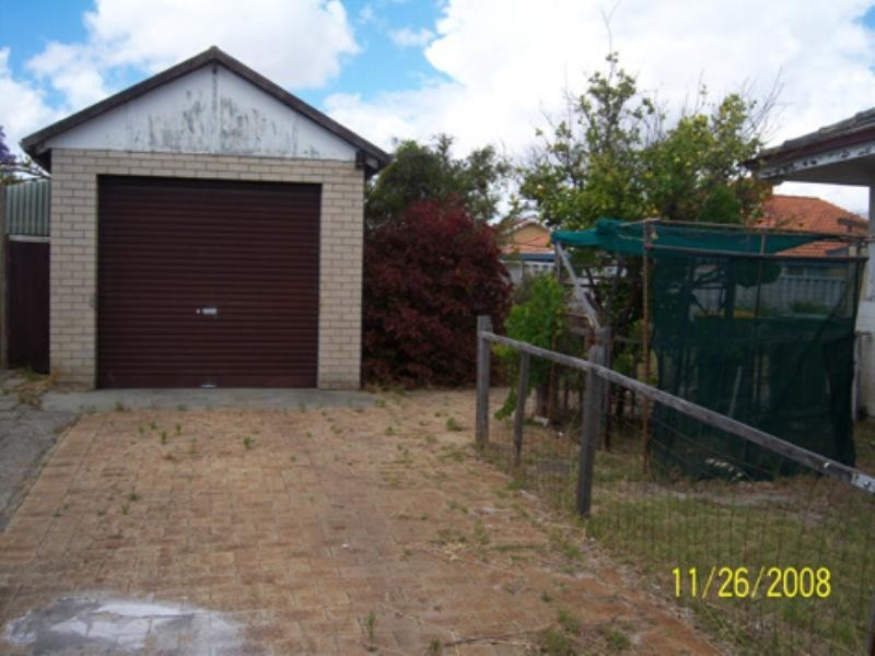 19 Mallion Street, Embleton WA 6062